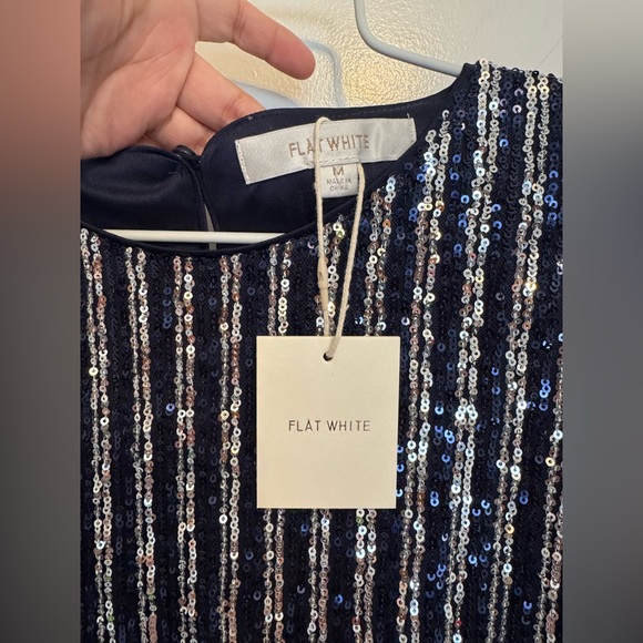 Flat White Sequin Dress Size M - Picture 4 of 12
